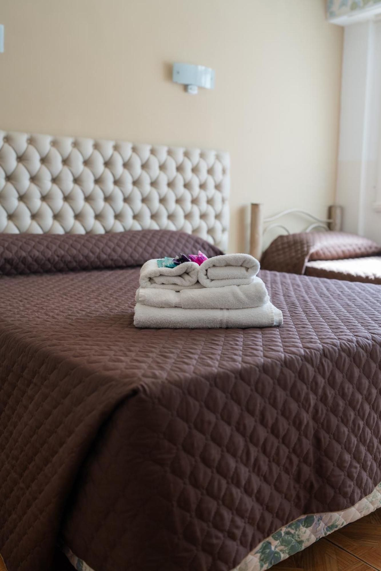 Lolo Hotel Boutique มาร์เดลปลาตา ภายนอก รูปภาพ